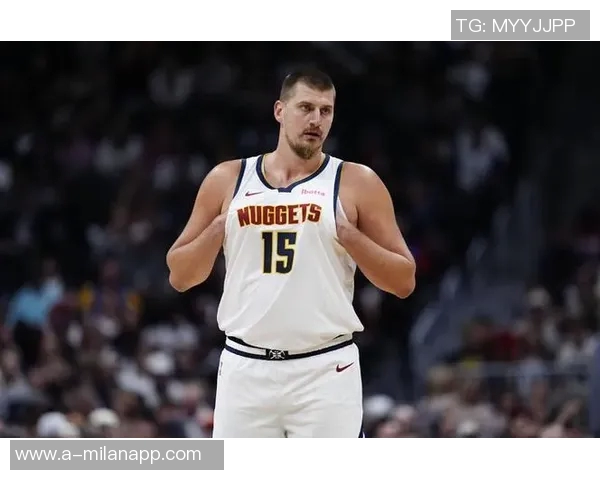 约基奇三节高效表现15投12中轻松砍下26分9篮板9助攻1盖帽